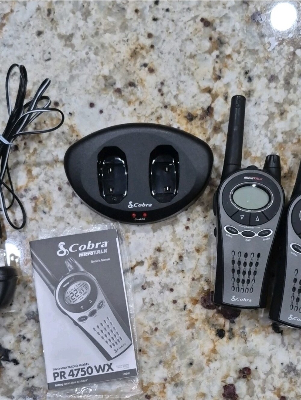Cobra MicroTALK Two Way Radio PR 4750 WX Walkie Talkies, Chager And Instructions